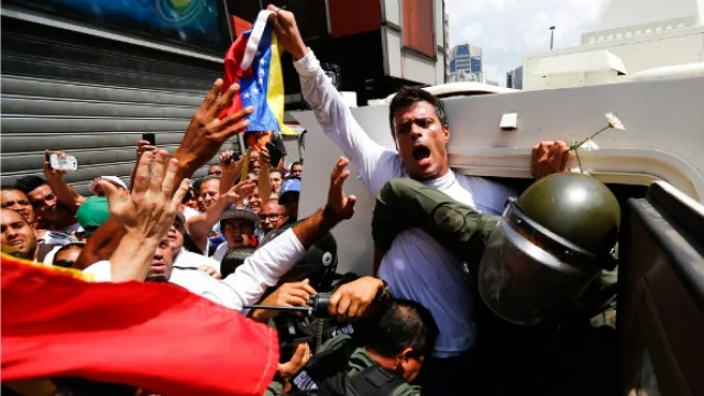 Liberan de prisión al preso político más conocido de Venezuela