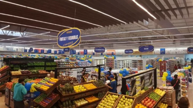 Supermercados Stock inauguró su segundo local en el Este