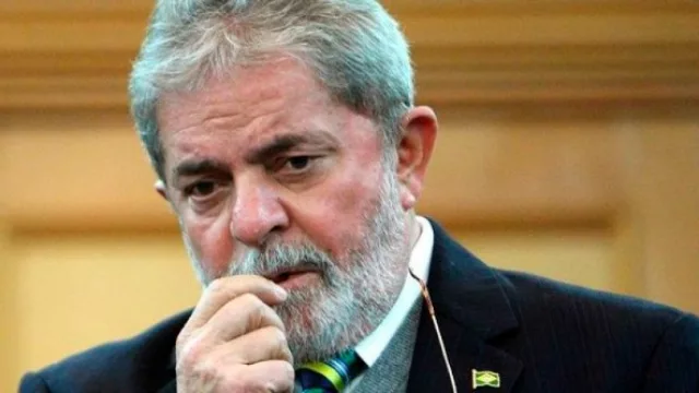 Brasileños consideran el regreso del una vez poderoso Lula