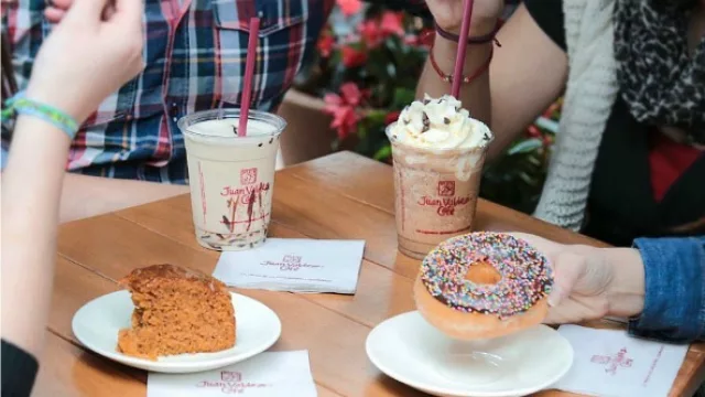 Disfrutá de una tarde con tus amigos.