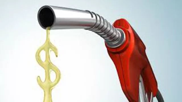 Uruguay sigue teniendo el gas oil y nafta más caros de la región (y también son los que más aumentan)