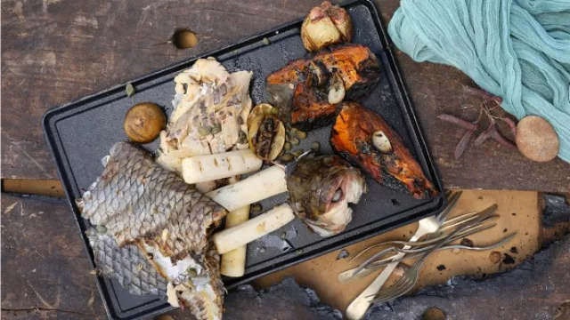 En el primer capítulo participaron André Magón, Sebastián Saavedra y Jimmy Benítez.