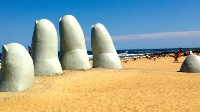 El turista paraguayo es el que más tiempo se queda en Uruguay