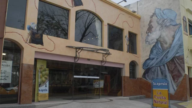 Tradicional fábrica de pastas uruguaya cierra y deja a 120 familias sin trabajo