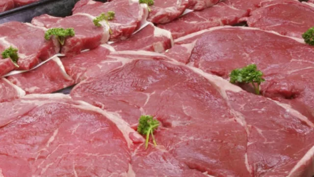 Crisis de la carne adulterada no afectará al mercado local