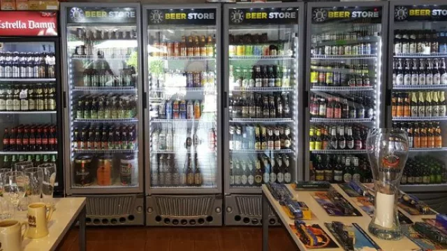 Euro Shop Beer Store es una tienda especializada en cervezas de todo el mundo.
