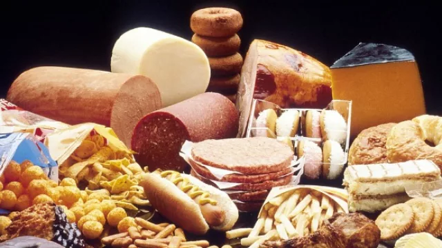 Vivir con gastritis: cuáles son las causas y qué podemos hacer