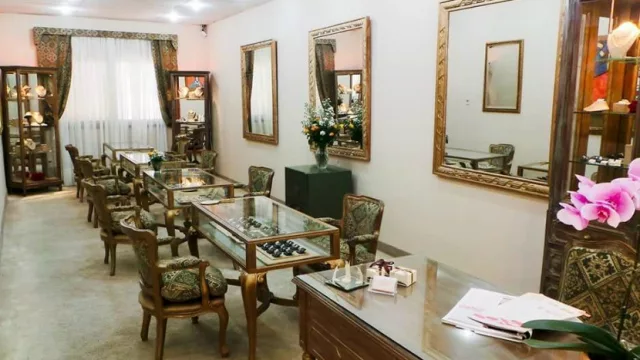 ¡Más brillante que nunca! La joyería que se instala en uno de los barrios top de la capital