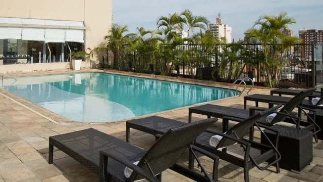 ¿Quién dijo que es imposible dormir en un hotel de lujo?