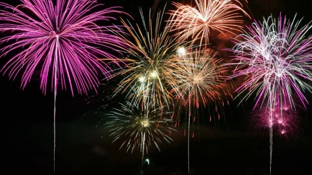 ¡Te deseamos un próspero y muy feliz 2017!