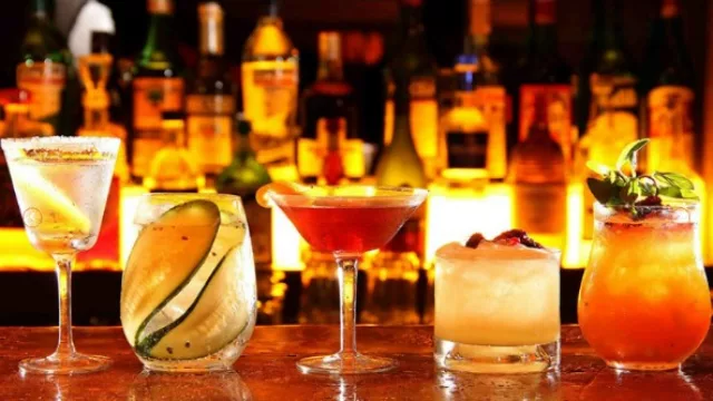 Sobre la apertura del exclusivo bar Negroni, nos dicen...