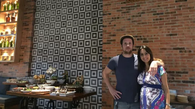 Pablo Rojas y Gisela Fuster, propietarios de la Quesería.