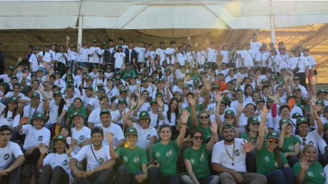 CIF hizo brillar Caacupé a través de su campaña #HagamosBrillarParaguay