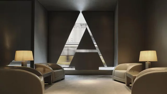 El Hotel Armani encarna la perfecta conjunción entre diseño y tecnología.