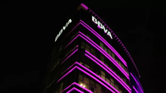BBVA se suma al movimiento rosa