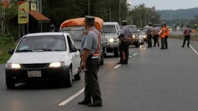 Sobre si creen o no que los controles en barreras y aleatorios dan mayor seguridad, nos dicen...