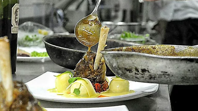 Conociendo a Javier Rocca, chef ejecutivo del Mburicao