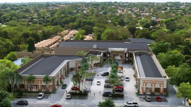 A punto caramelo: Century Plaza ajusta los últimos detalles y espera convertirse en la estrella de Lambaré