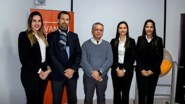 Fortaleza entregó tres departamentos y un 0 km