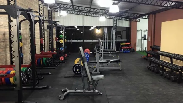 Pensando en los deportistas de élite, habilitan moderno gimnasio
