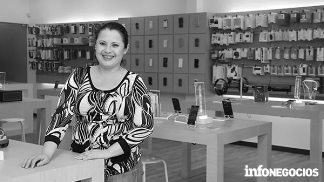 Gloria Reynal - Gerente administrativa