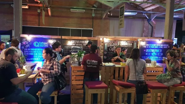 Cuidar el medio ambiente es posible mientras se toma un buen café