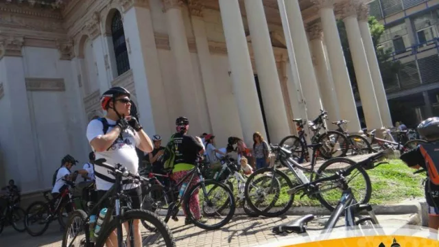 Ciclistas se preparan para dar un tour inolvidable por la Independencia
