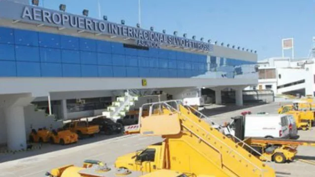 El aeropuerto triplicó su número de pasajeros y exige una nueva estructura