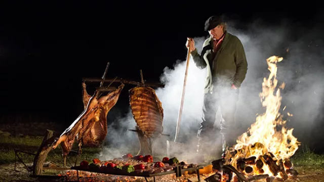Las brasas y los fuegos son las grandes pasiones de este reconocido chef.