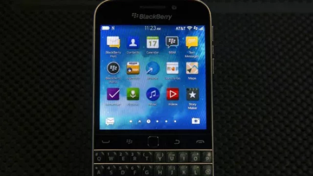 Adiós a la Blackberry clásica con teclado