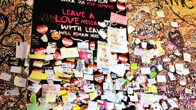 Las miles de cartas a Julieta. Una tradición que no pasó de moda.