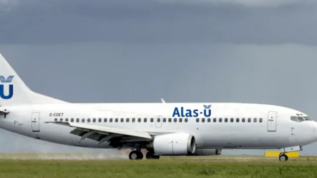 Mientras las aerolíneas del mundo tienden a unirse, las empresas de bandera uruguaya no logran levantar vuelo