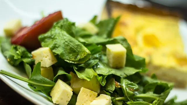 El local se encuentra en Agustín Pío Barrios 1014, entre San Rafael y Melvin Jones.