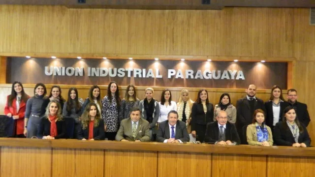 Moda Paraguaya presente en Italia: Empresarios locales viajan en busca de negocios