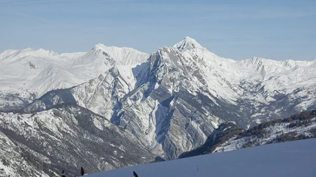 Chamonix-Mont-Blanc se encuentra en la frontera de tres países: Francia, Italia y Suiza.