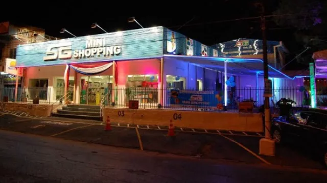 Importadora incursiona en el negocio de los “minishopping” y proyecta expandirse