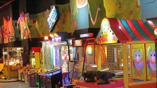 Cartoon Network trae a todos sus personajes para la apertura del Paseo La Galería