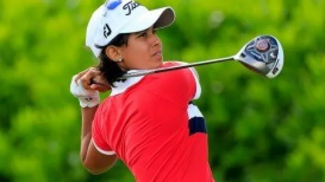 La Consolidada juega con Julieta Granada