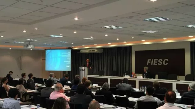 Paraguay sigue buscando aliados en la región: Santa Catarina (Brasil) está interesado