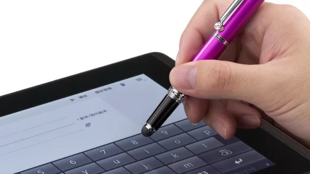 “Por fuera una lapicera y por dentro”… Presentan innovador sello para el sector corporativo