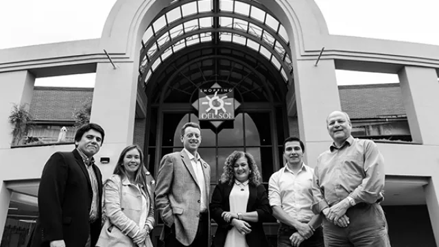 El Equipo del Shopping del Sol