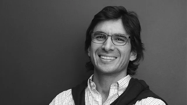 Fernando Torres (Gerente de Asuntos Corporativos y Regulatorios)