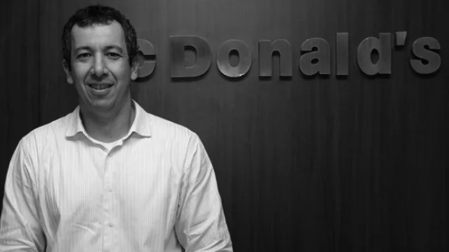 Eduardo Insfrán (Gerente de sistemas)