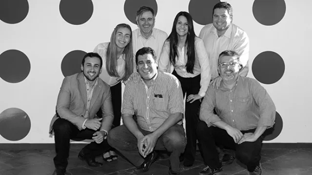 El Equipo de Zamphiropolos