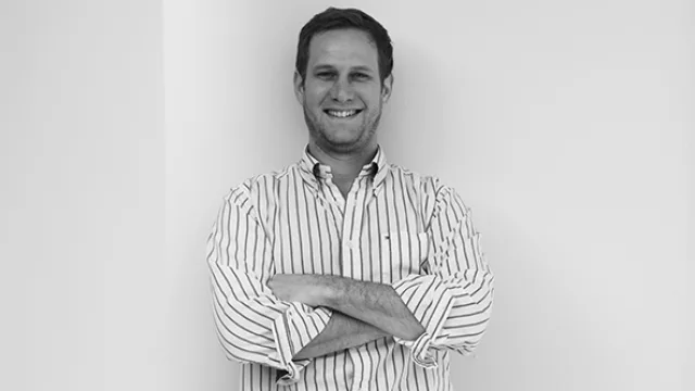 Manuel Peña (Director General)