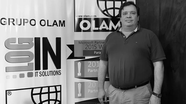 Adolfo Pick (Director)