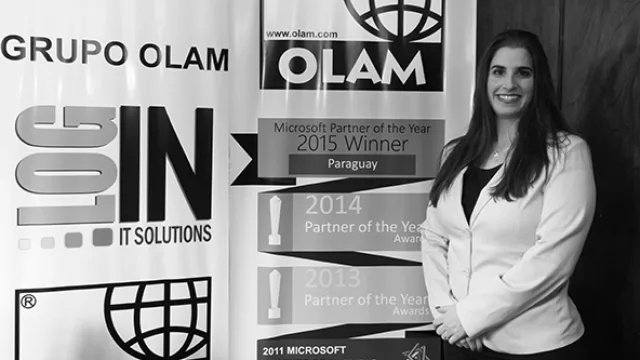 Marina Abraham (Directora)