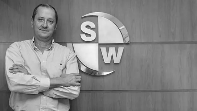 Carlos Wenz (Director)