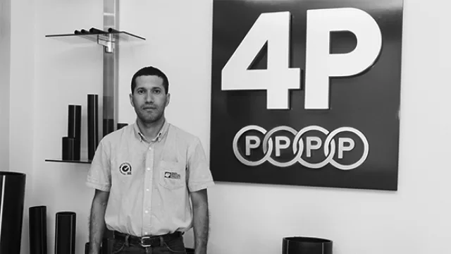 Gustavo Zoilan (Gerente de Recursos Humanos)