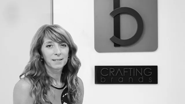 Marcela Harvey – D. General de Harvey Desing Argentina Parnetship con Crafting Brands